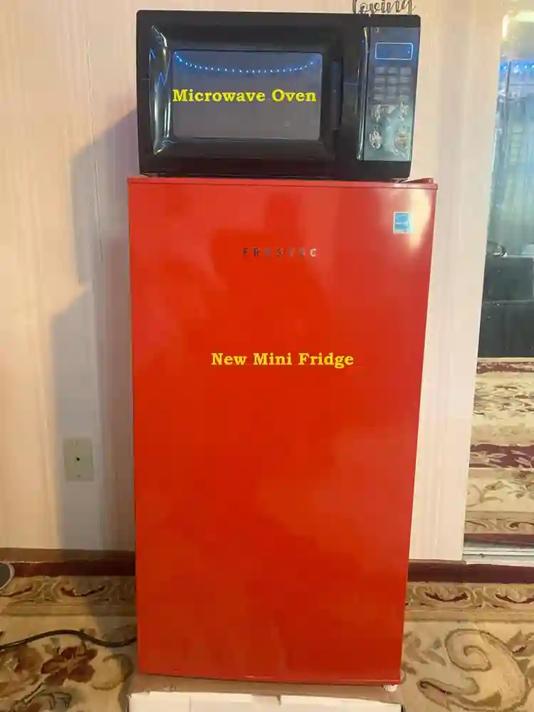 Beautiful Mstr BdRm w/ Priv Bathrm