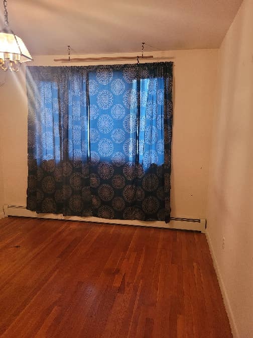 Room for rent in a 4 bedroom house.