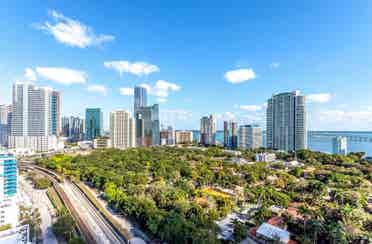 PRIVATE ROOM+PRIVATE BATH BRICKELL