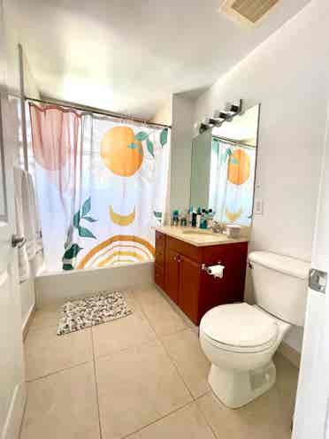 PRIVATE ROOM+PRIVATE BATH BRICKELL