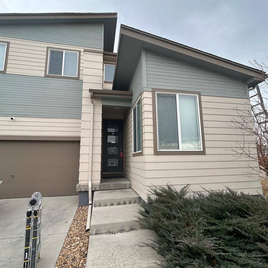 Room for rent in commerce city co