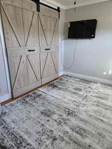 Defuniak Room to rent