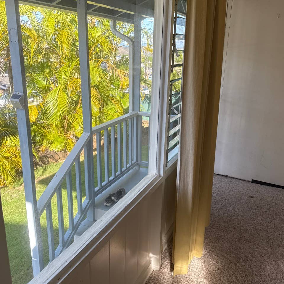 ROOM IN HOUSE - Kailua, HI