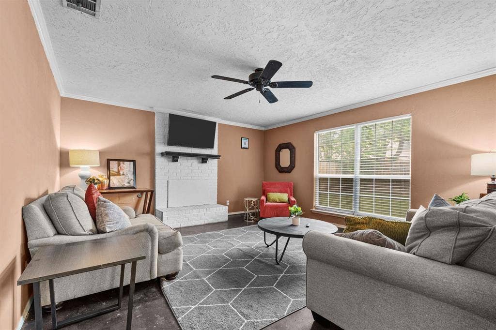 1 BR in Grand Prairie