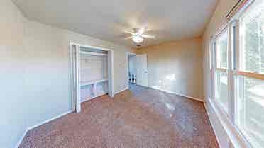 1 BR in Benbrook