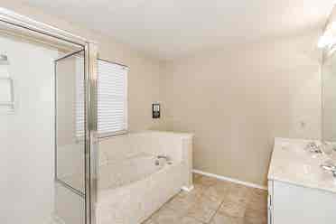 1 BR in Round Rock