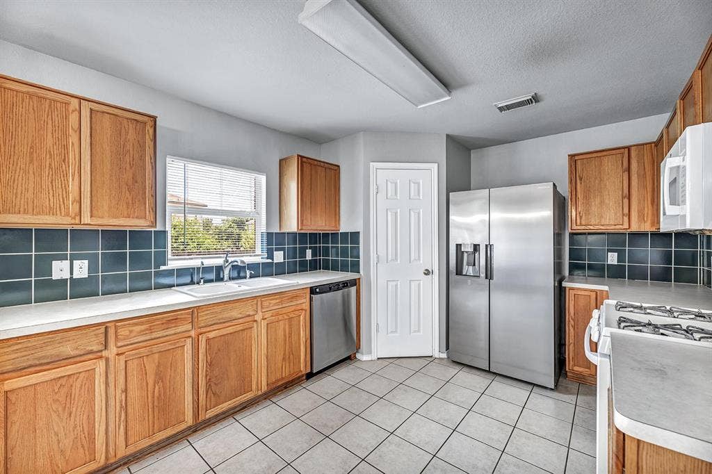 1 BR in Pflugerville