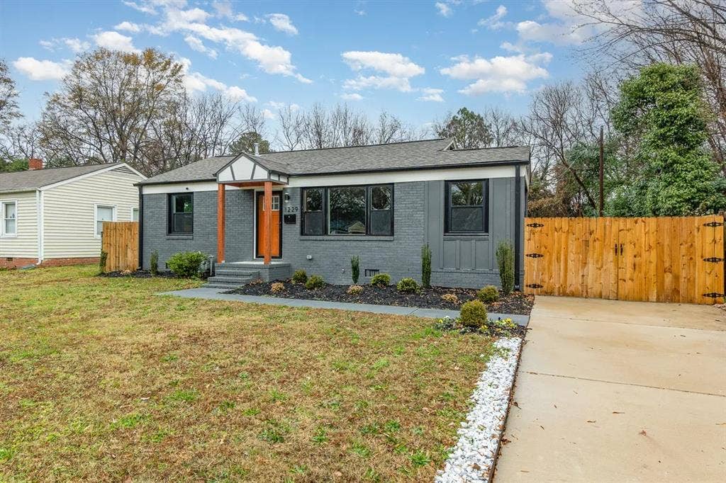 Charming 2-Bedroom Ranch Home