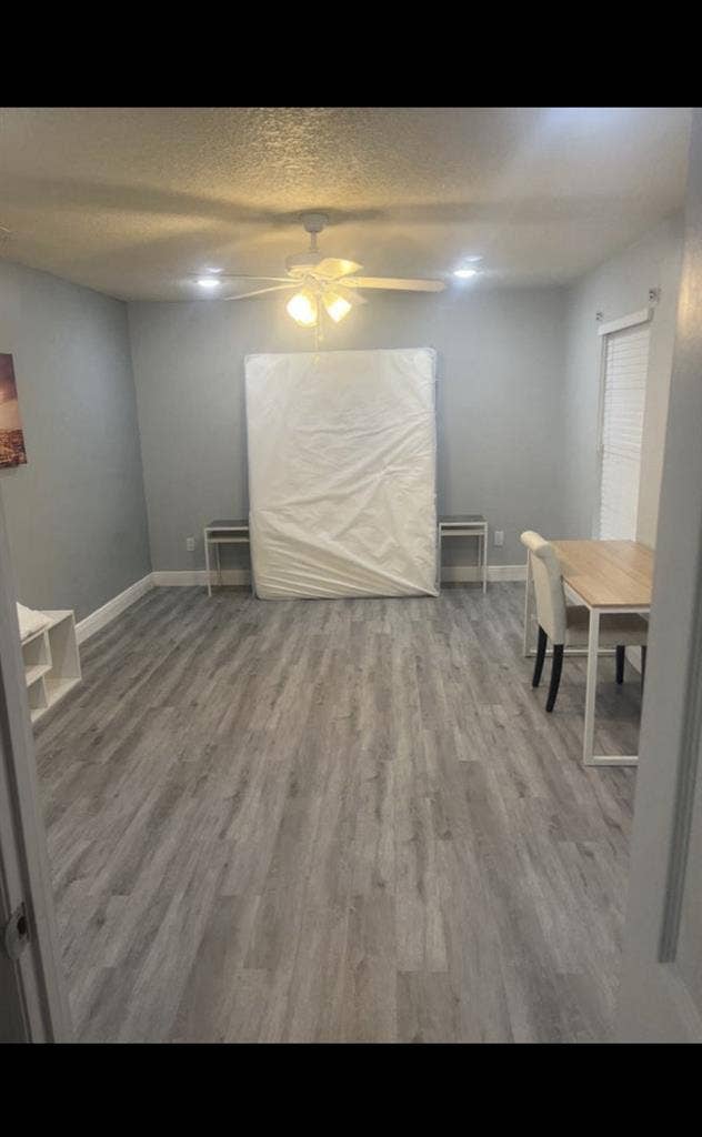 Huge house
 two living rooms!