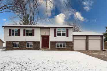 4 BR in Fishers