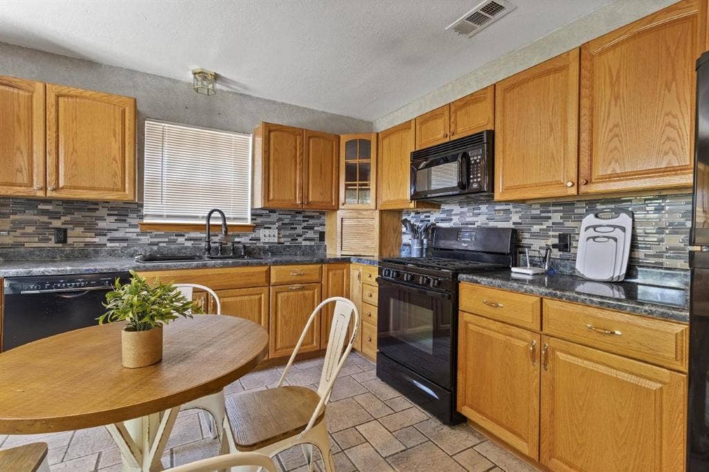 1 BR in Round Rock