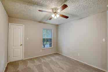 1 BR in Pflugerville