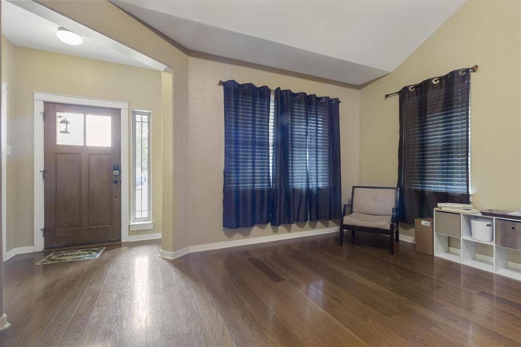 1 BR in Georgetown