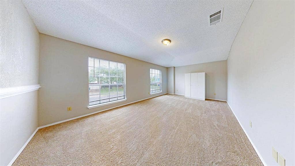 1 BR in Cedar Park