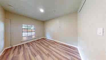 1 BR in Garland