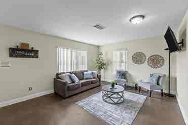 1 BR in Pflugerville