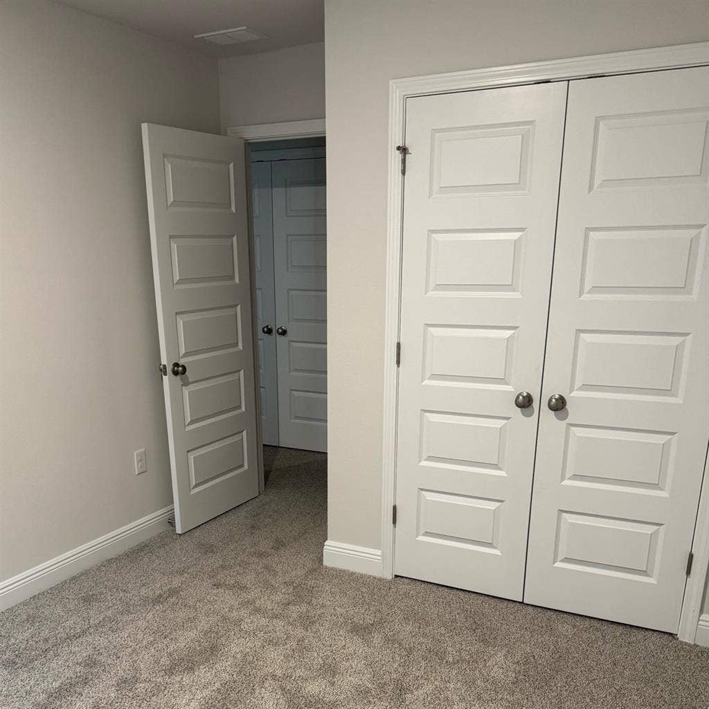 Room for Rent in Pensacola, FL