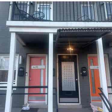 Charming Carytown Studio Apartment