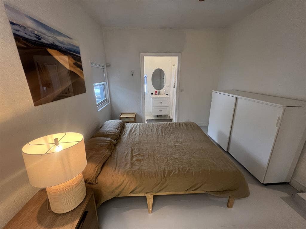 2 BRs
 for rent in S Fort Lauderdale