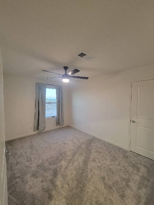 Room for Rent near Southpoint