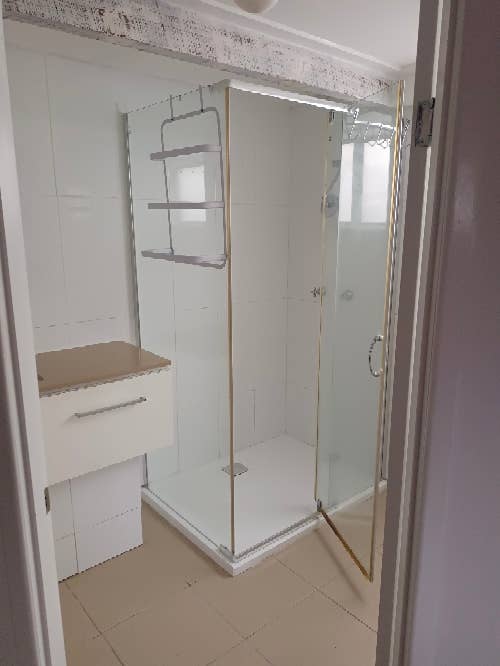 Ensuite Room Alderley