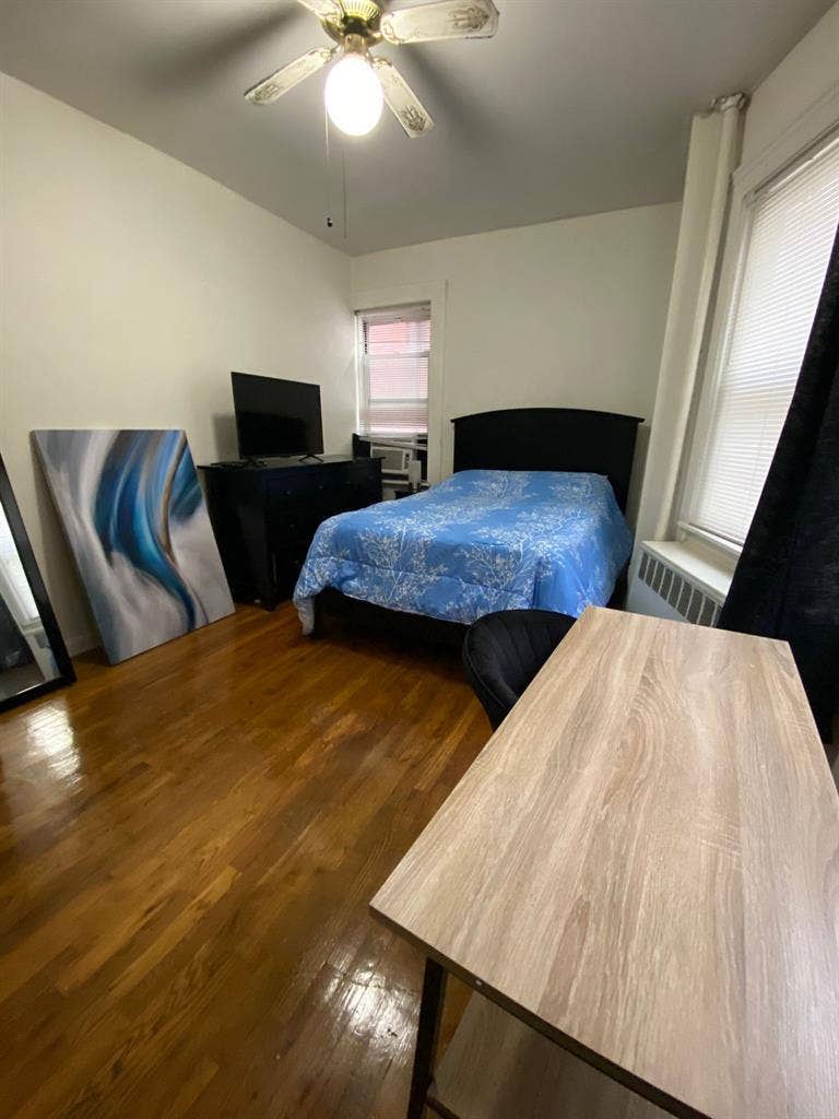 Spacious Furnished Sublet in NoMad