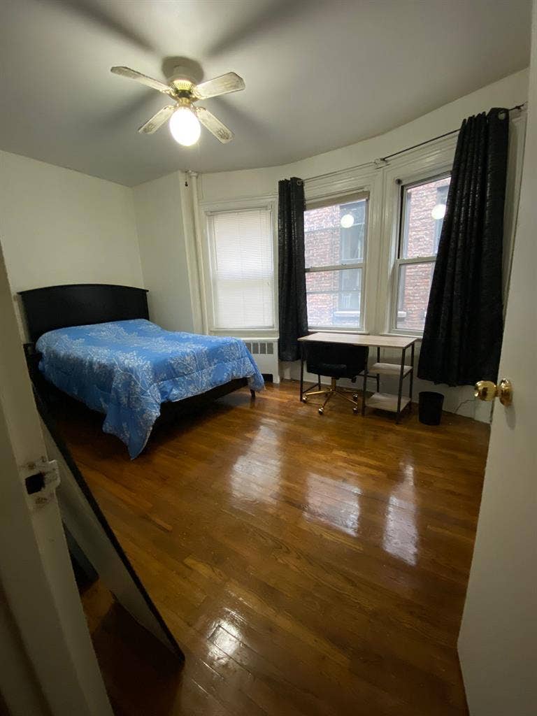 Spacious Furnished Sublet in NoMad