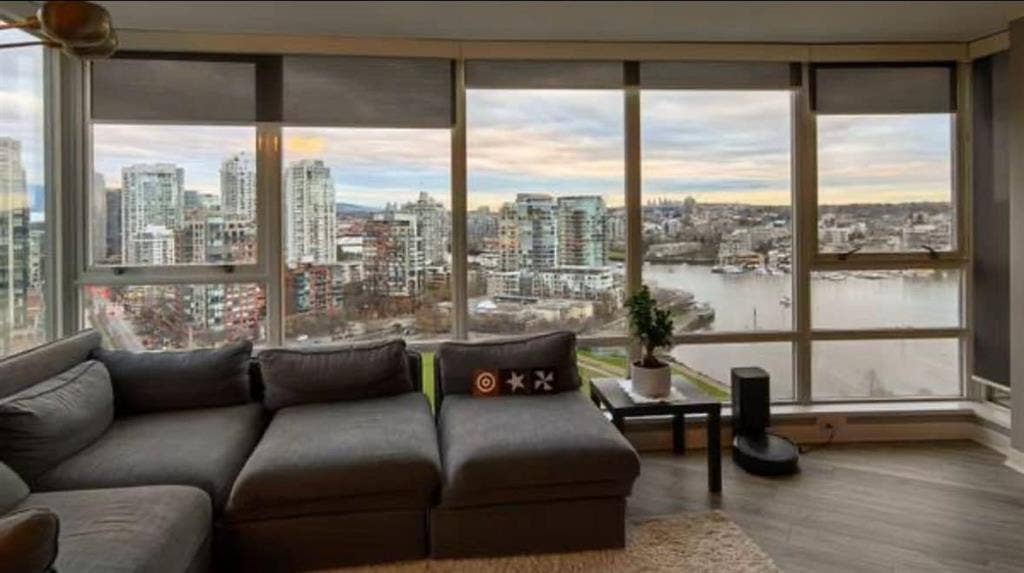 Master Bedroom in Yaletown