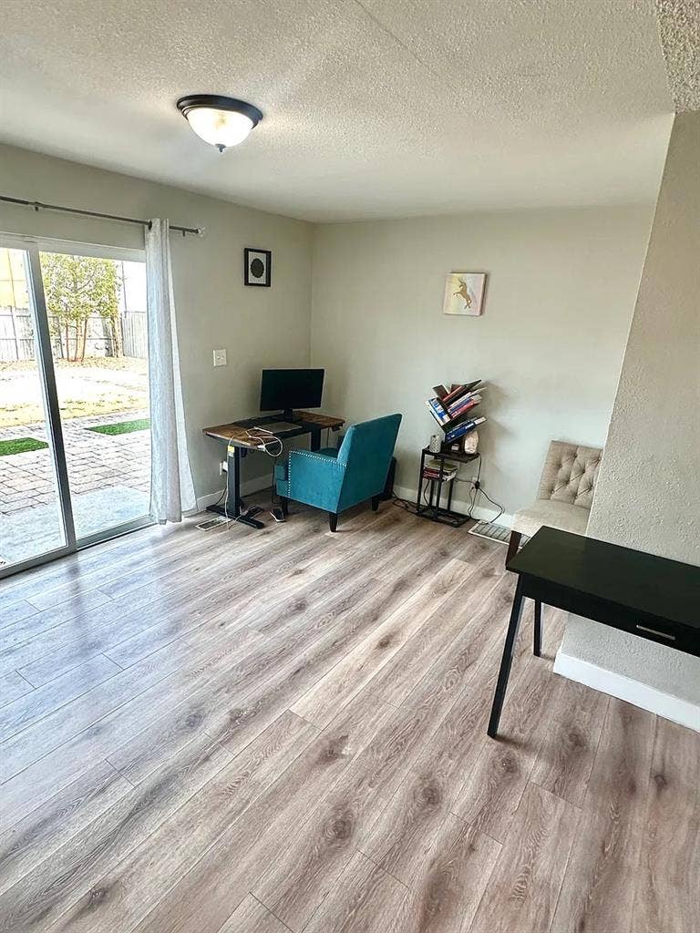 3 Minutes from Las Vegas Strip!