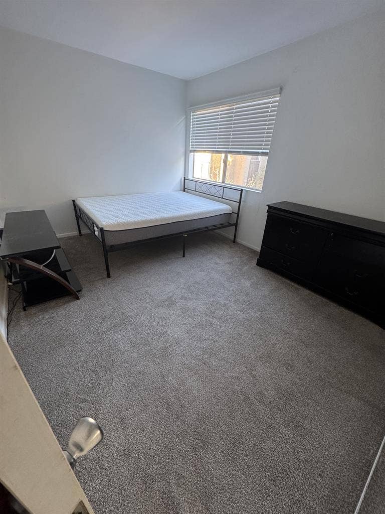 Furnished Room For Rent