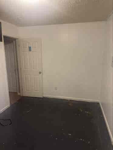 Room For Rent W/ Utilities