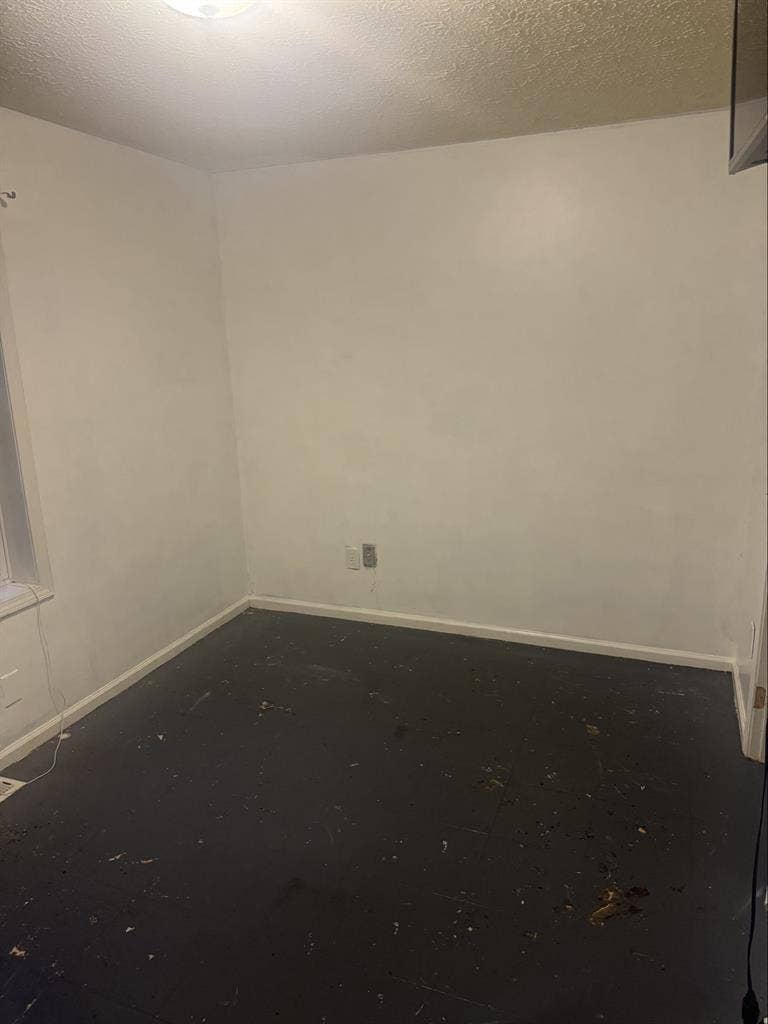 Room For Rent W/ Utilities