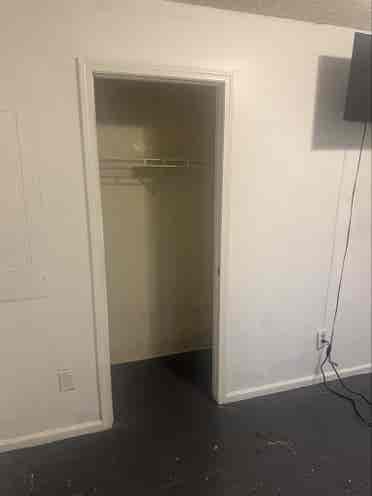 Room For Rent W/ Utilities