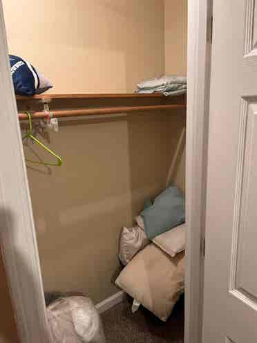 Split level area for rent