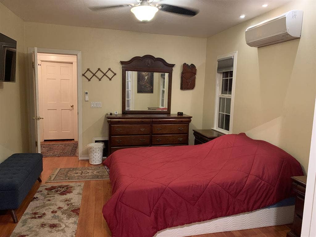 Fully furnished master bedroom