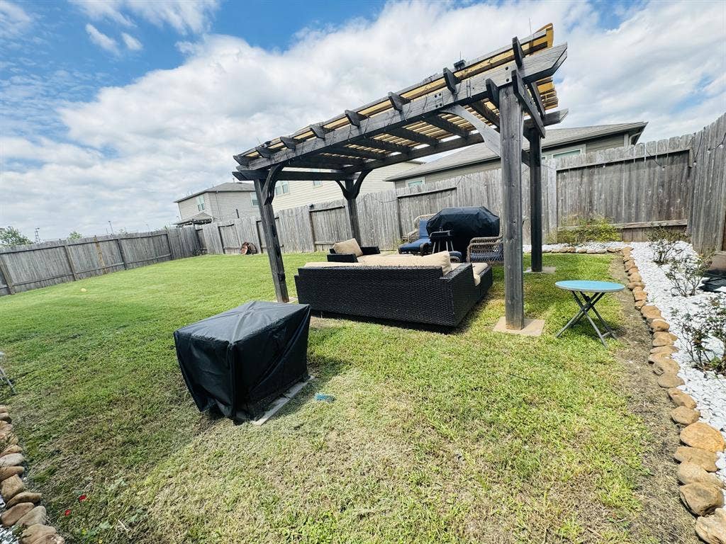 Cozy Home in South Houston