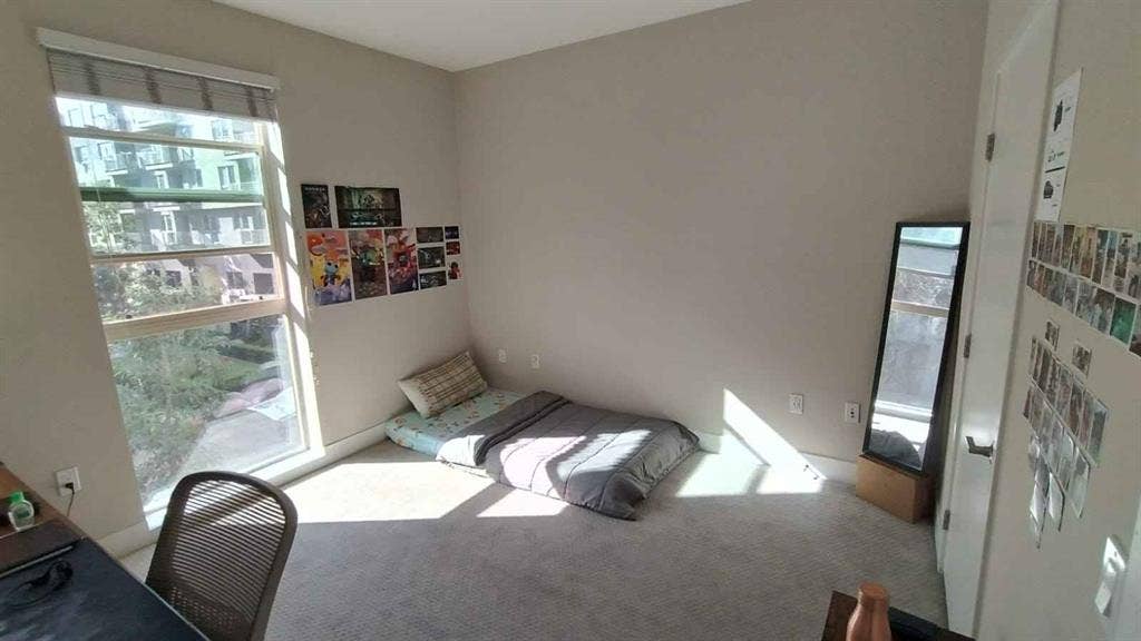 Bedroom for rent in Little Tokyo