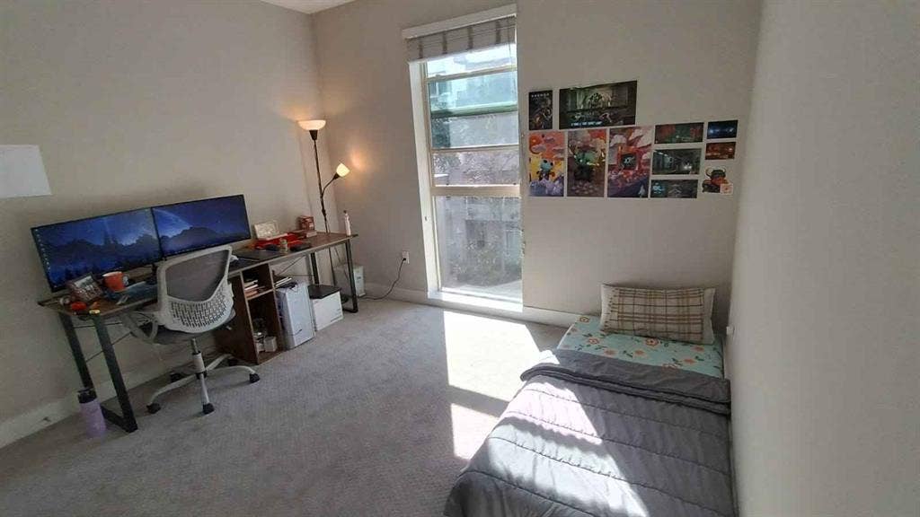 Bedroom for rent in Little Tokyo