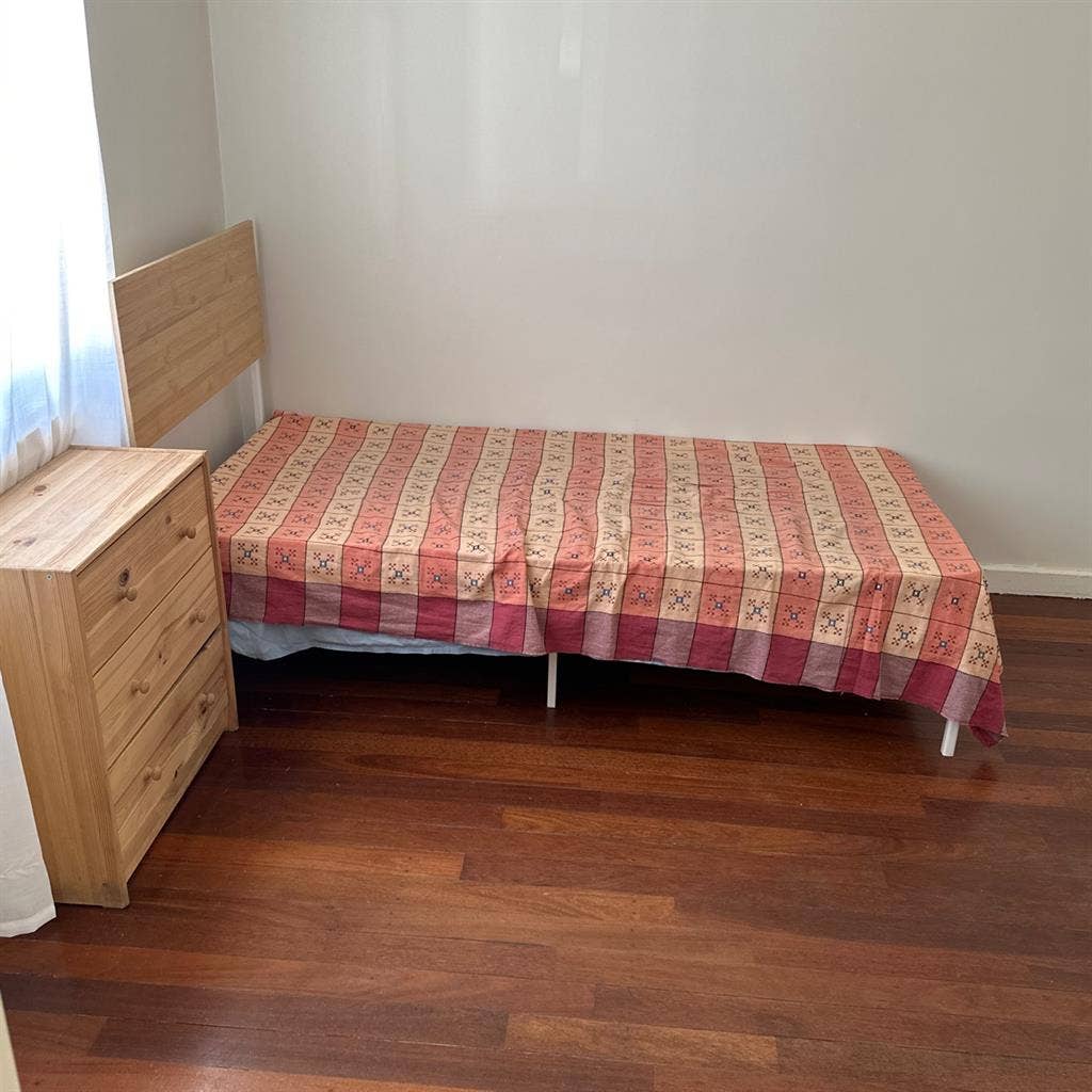 Room available near fremantle