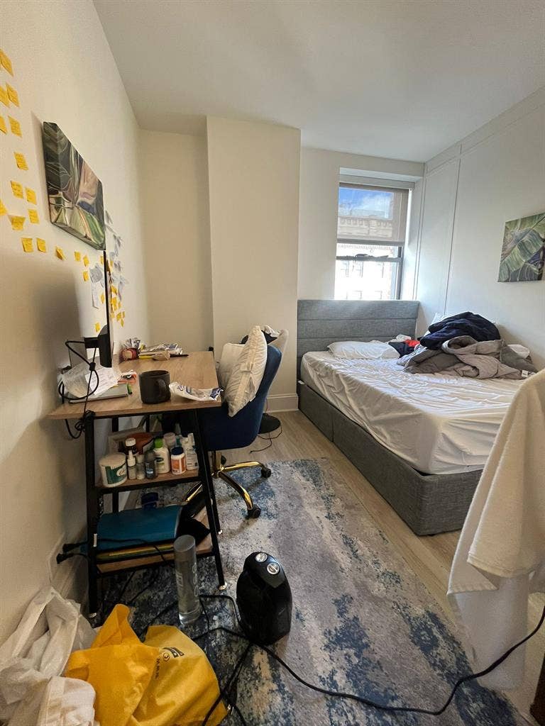 ✨Furnished Room in Midtown South✨