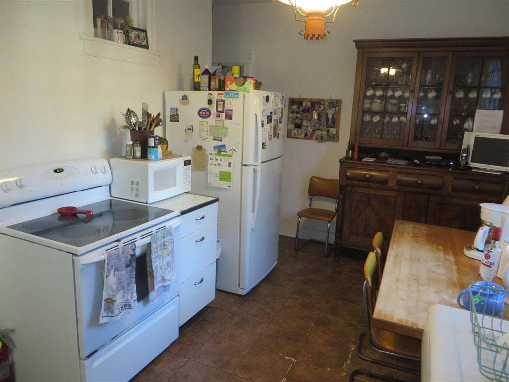 Delaware Riverside houseshare