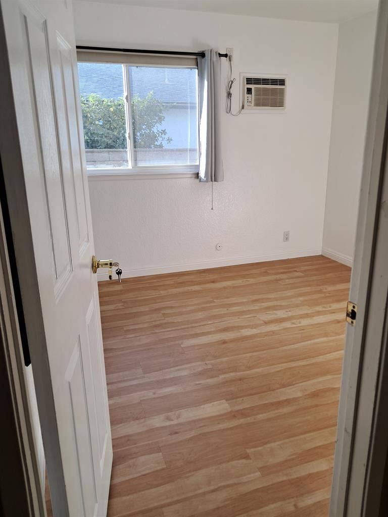 Room For Rent In Mission Viejo