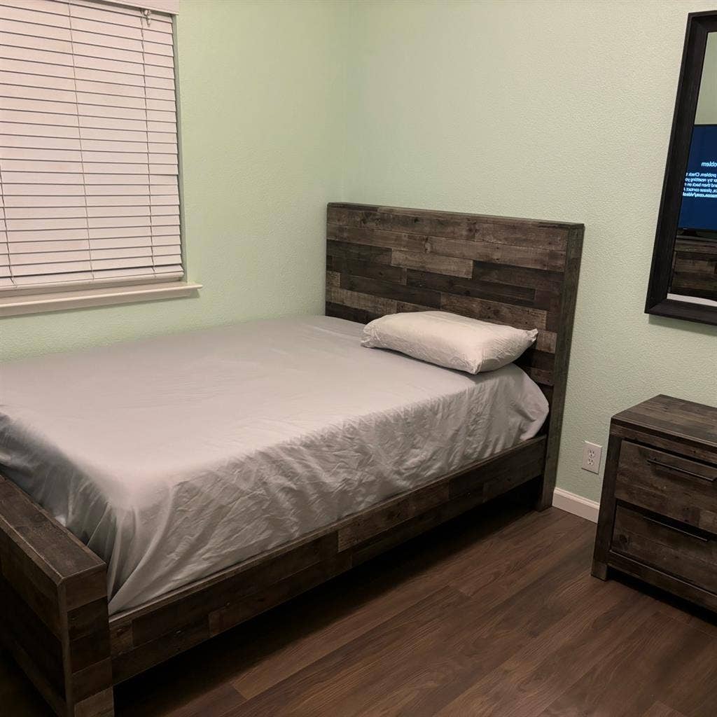 Fully furnished bedroom