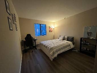 Subleasing apartment