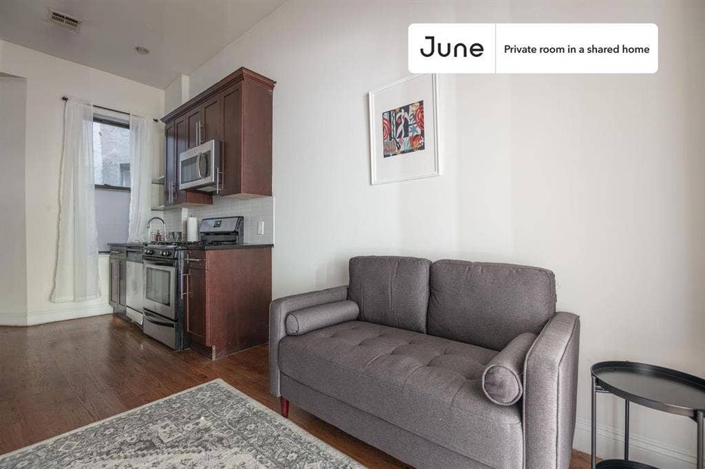 4 BR in New York City