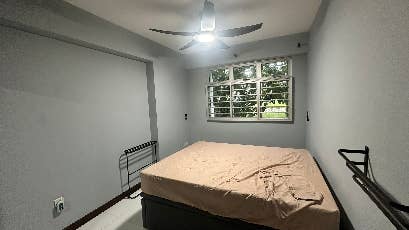 Common rm for rent