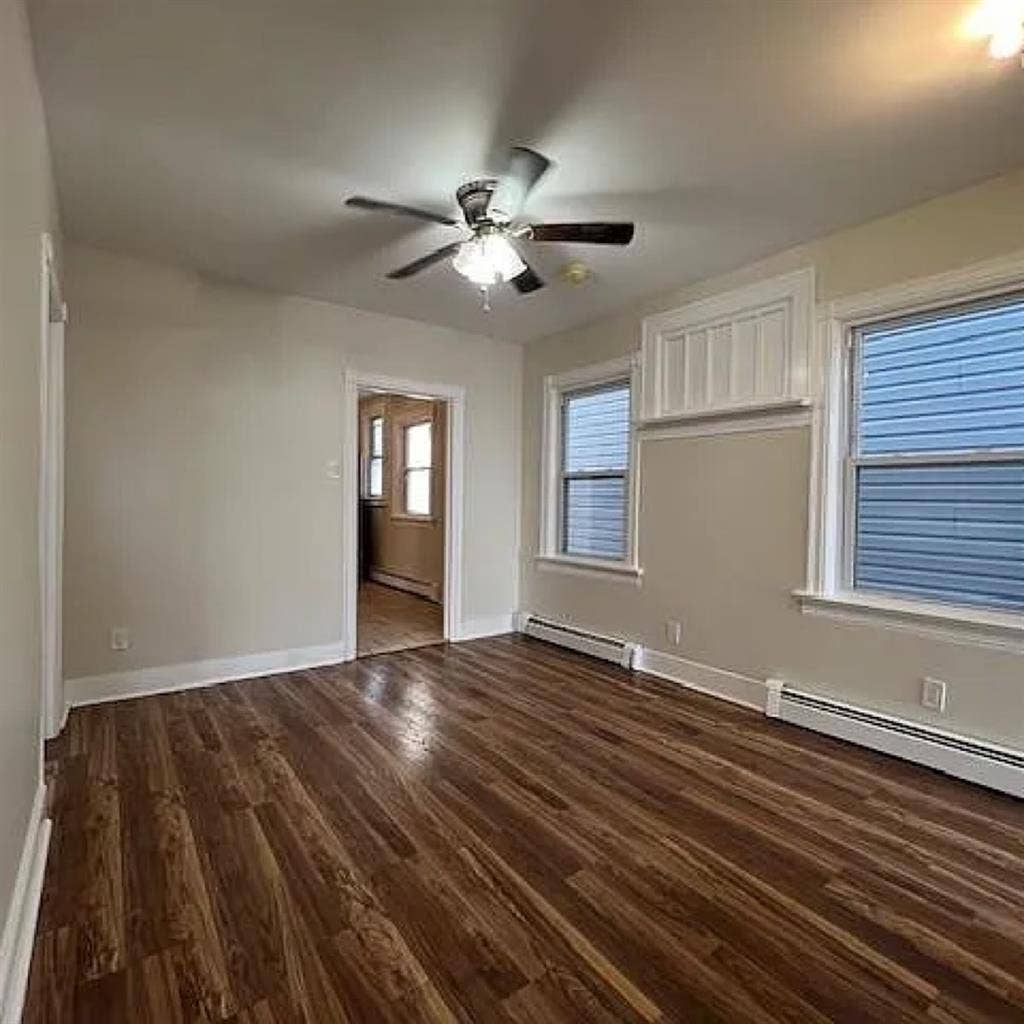 1st floor apt with basement access