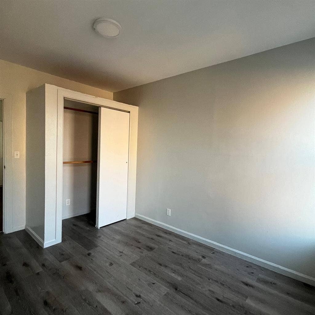 Large Bedroom in East Harlem