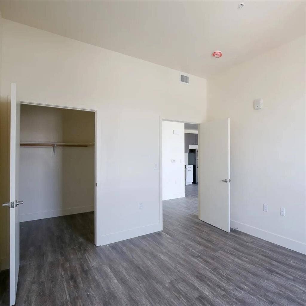 1bd available!