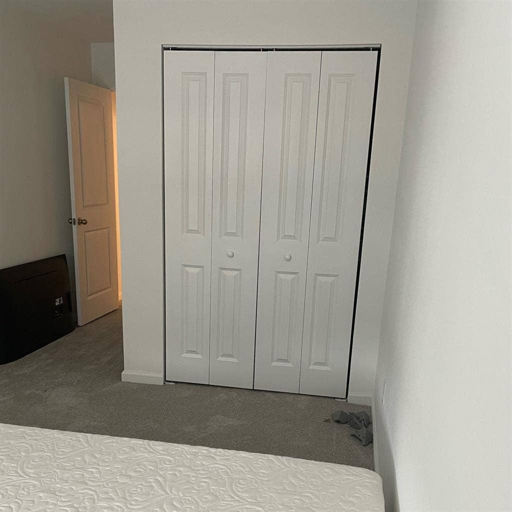 Semi-furnished Room for Rent